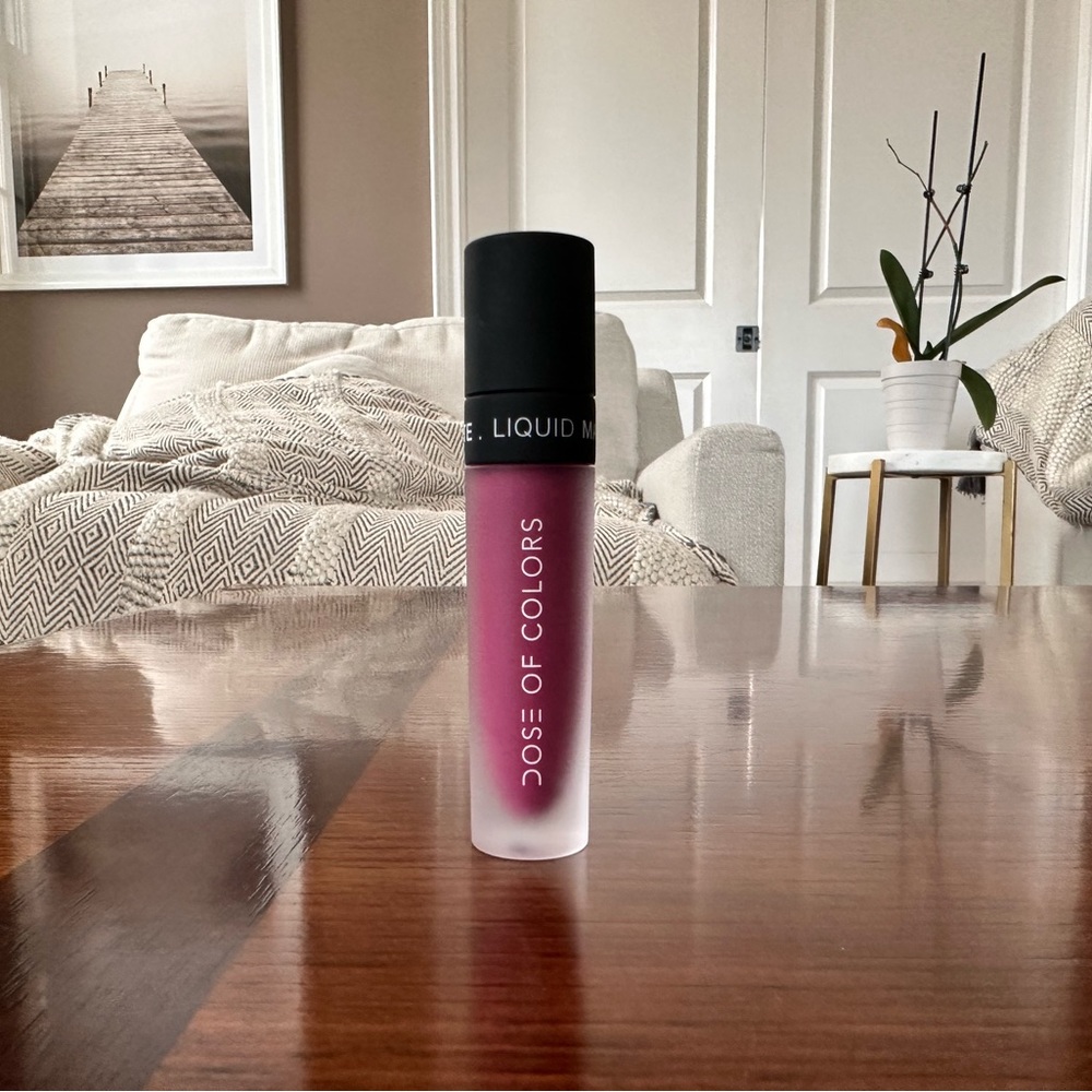 DOSE OF COLORS "BERRY ME" MATTE LIQUID LIPSTICK